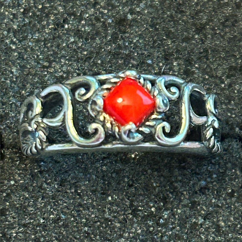 Carolyn Pollack Relios 925 silver and red coral ring. Size 8